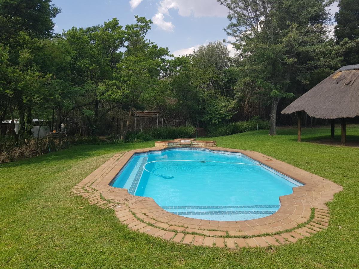 Weeping Willow Midrand Exterior photo
